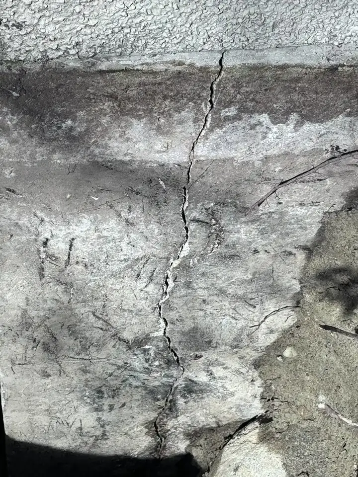Foundation crack repair in Vancouver
